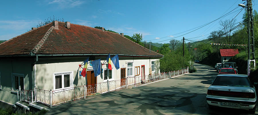 Sediul Primăriei comunei Blăjeni